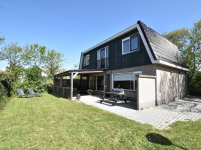 Bright holiday home in Callantsoog with sauna, Callantsoog